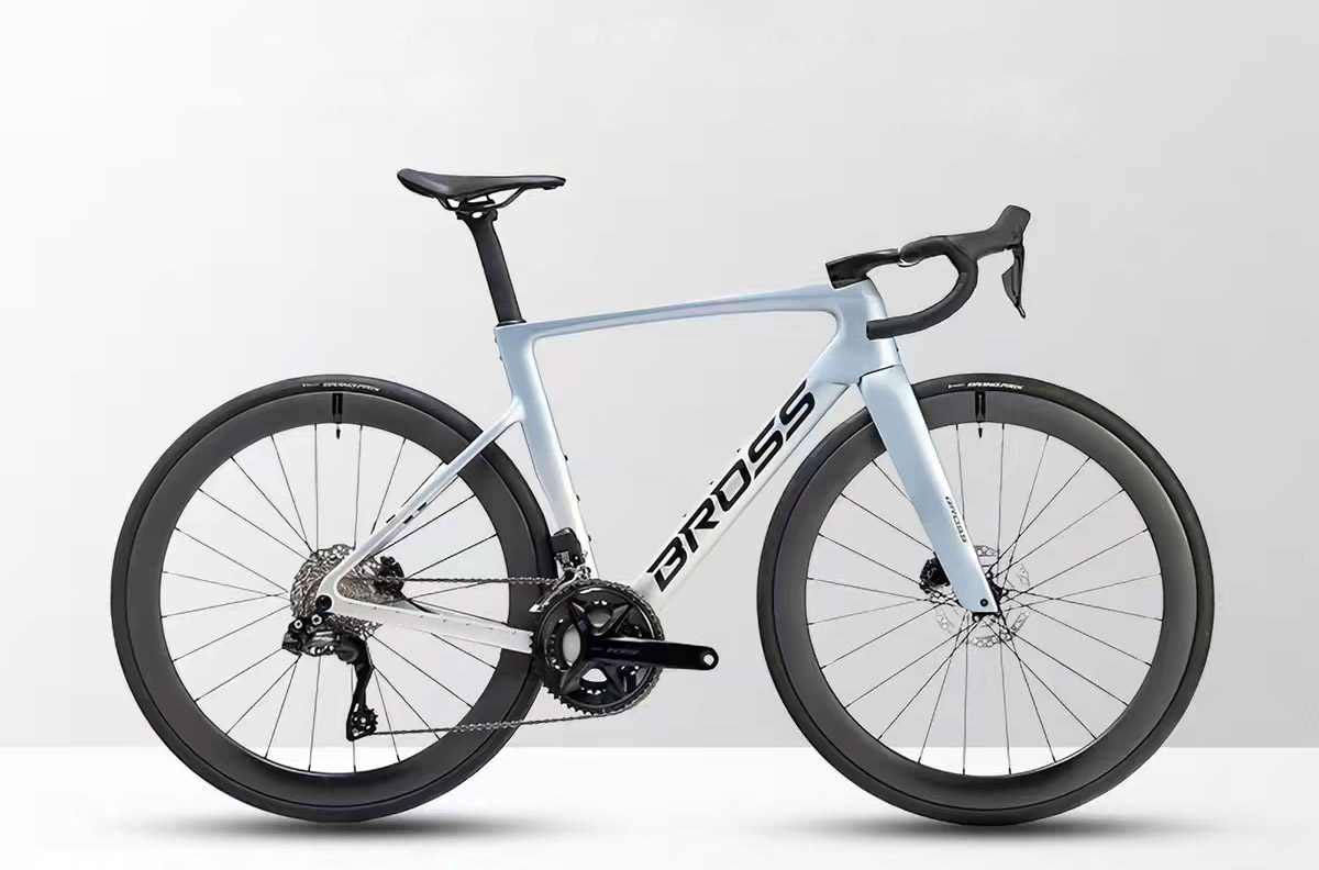 VAGABOND AERO 6I - Image 4